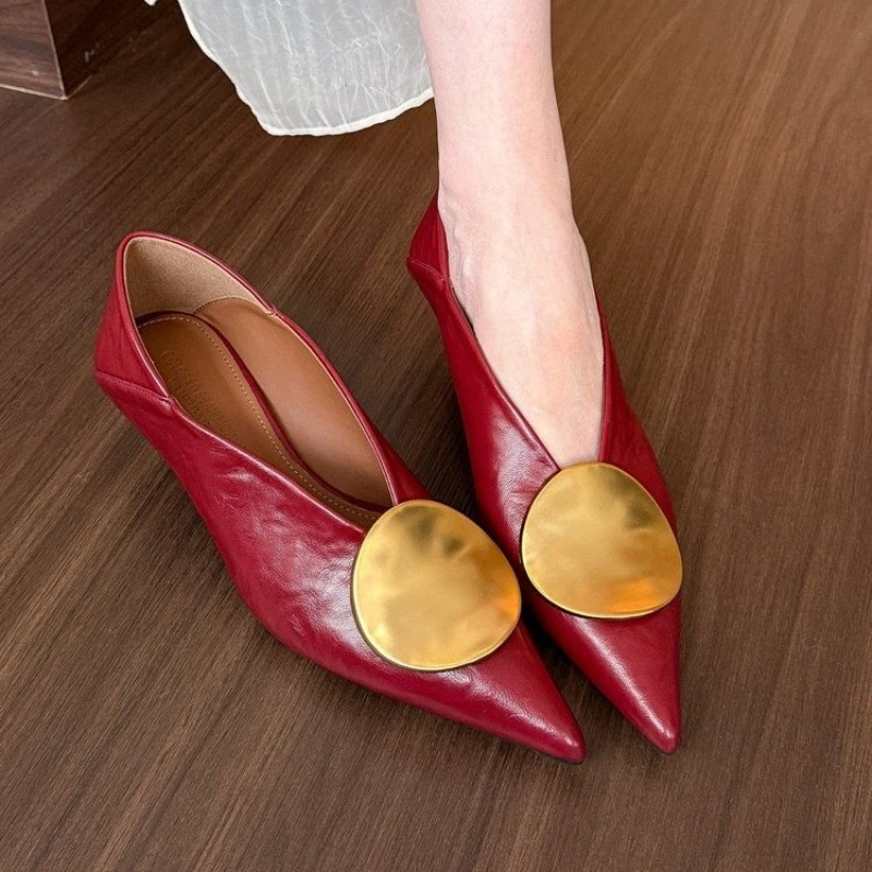أحذية نسائية لربيع وصيف 2025 ب - مراجعة Women'S Fashion For 2025 وسعره